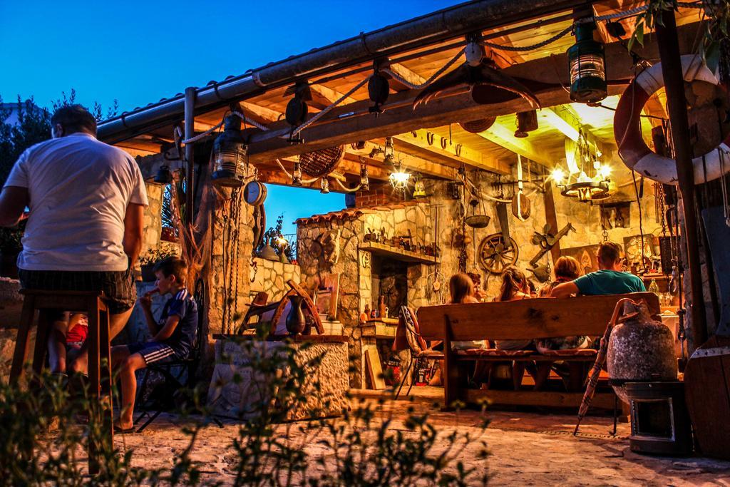 Apartment Lola's Tribunj (Sibenik-Knin)